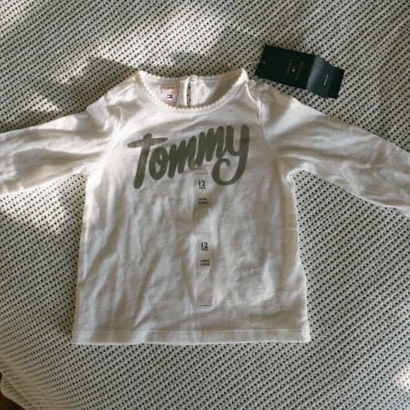 NWT - Tommy hilfiger shirt - Picture 3 of 4